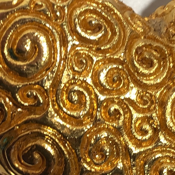 Dominique Aurientis Paris Gold Plated Vintage Heart Shaped Brooch Pin - Picture 10 of 13